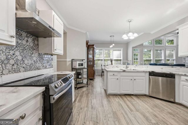 285 Merritt Drive, Lawrenceville, GA 30044