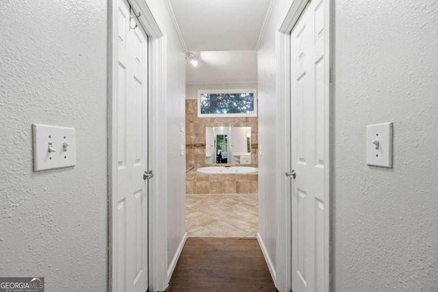 285 Merritt Drive, Lawrenceville, GA 30044