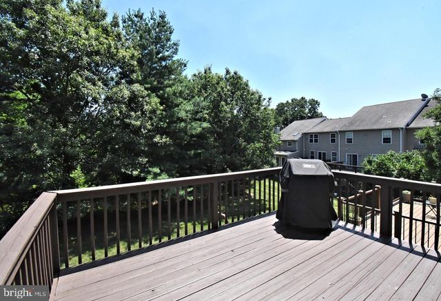 64 HUNT CLUB DR, Collegeville, PA 19426