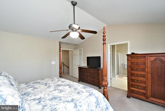 64 HUNT CLUB DR, Collegeville, PA 19426