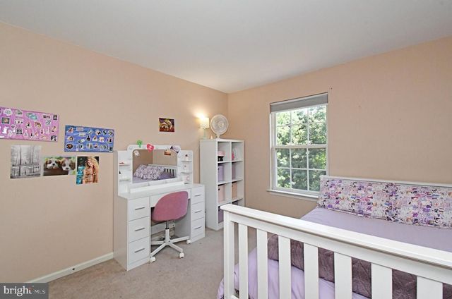 64 HUNT CLUB DR, Collegeville, PA 19426
