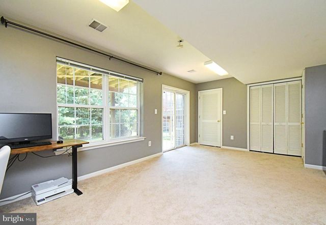 64 HUNT CLUB DR, Collegeville, PA 19426