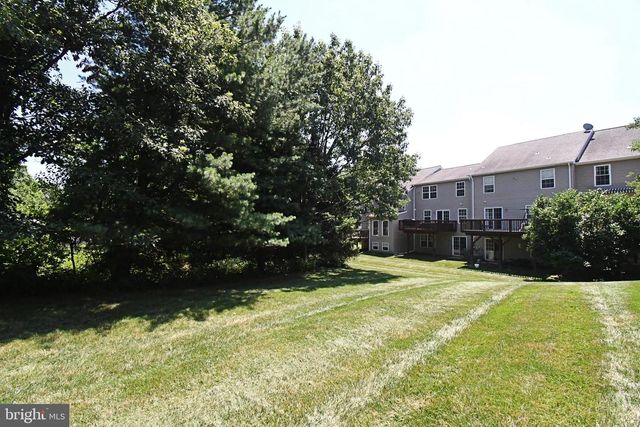 64 HUNT CLUB DR, Collegeville, PA 19426