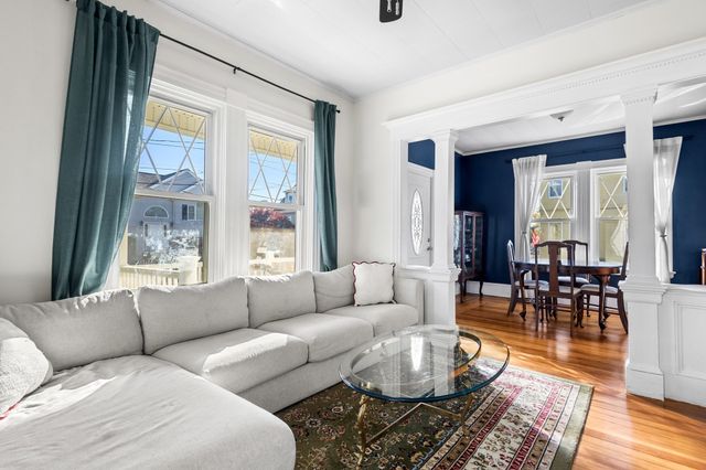 69 Milford St, New Bedford, MA 02745