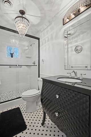 225 Hickory Hill Dr, Dover, TN 37058