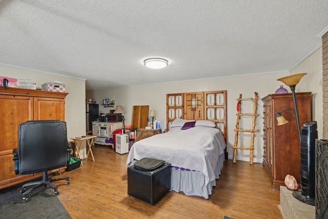 225 Hickory Hill Dr, Dover, TN 37058