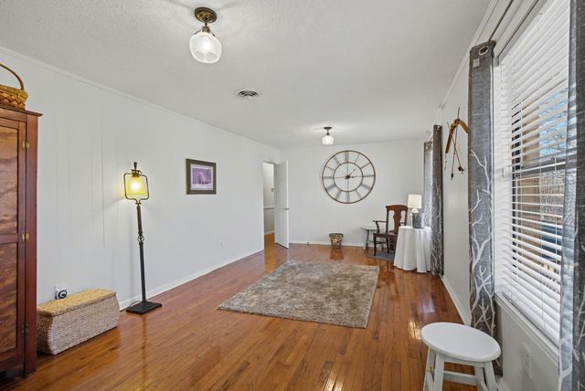 225 Hickory Hill Dr, Dover, TN 37058