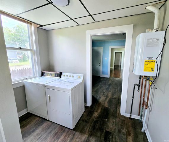 118 E Maryland Street, Evansville, IN 47711