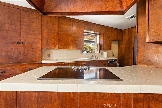 233 Rosemont, San Gabriel, CA 91775