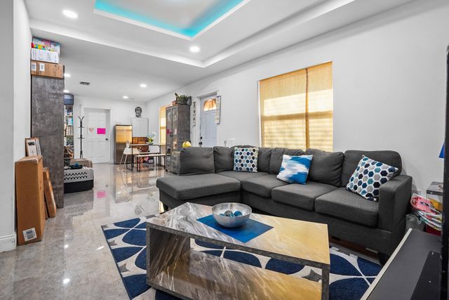 3458 NW 28th Avenue, Okeechobee, FL 34972