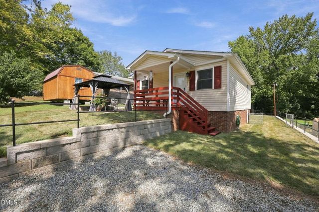 1930 Wood Avenue, Burlington, NC 27215
