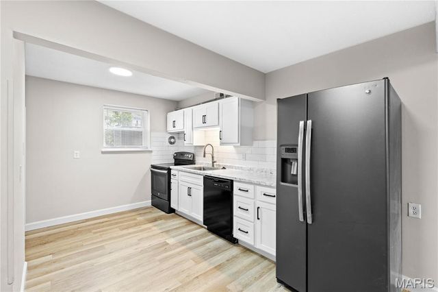 2031 Gascony Parc Drive 2031, Lake St Louis, MO 63367