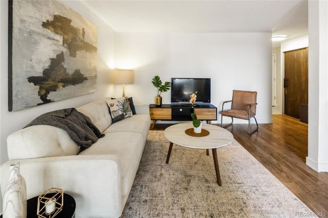 2 Adams Street 207, Denver, CO 80206