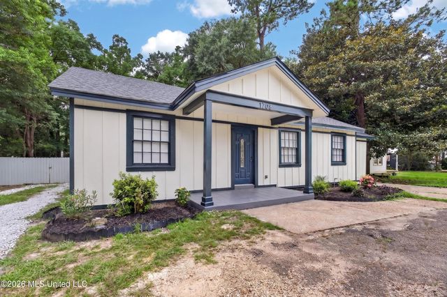 1708 Mamie Street, Hattiesburg, MS 39401