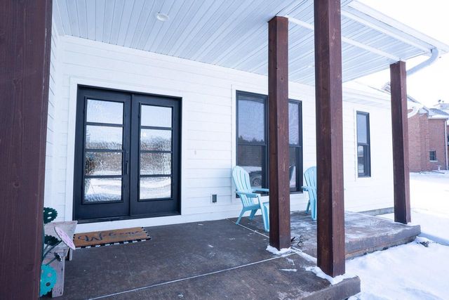 1043 John STREET, West Salem, WI 54669