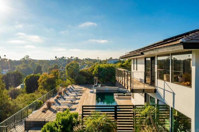 1741 Bruce Rd, Carlsbad, CA 92008