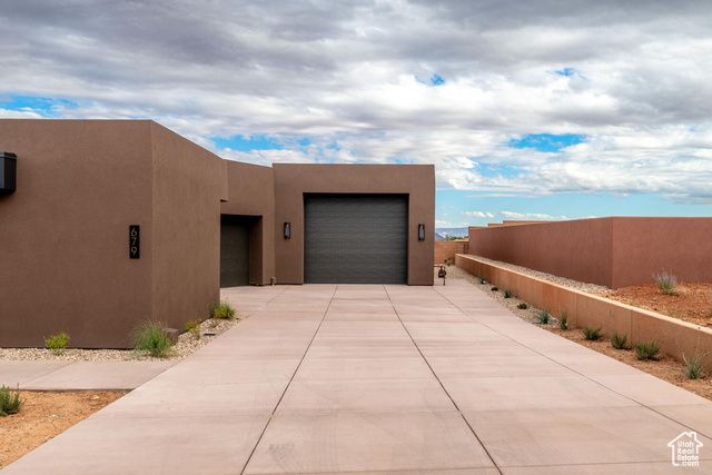 679 S JUNIPER WAY, Ivins, UT 84738