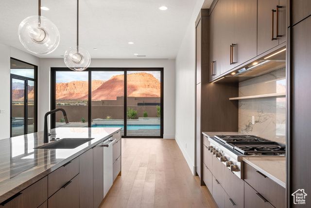 679 S JUNIPER WAY, Ivins, UT 84738