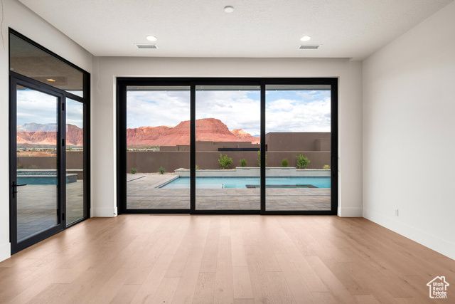 679 S JUNIPER WAY, Ivins, UT 84738