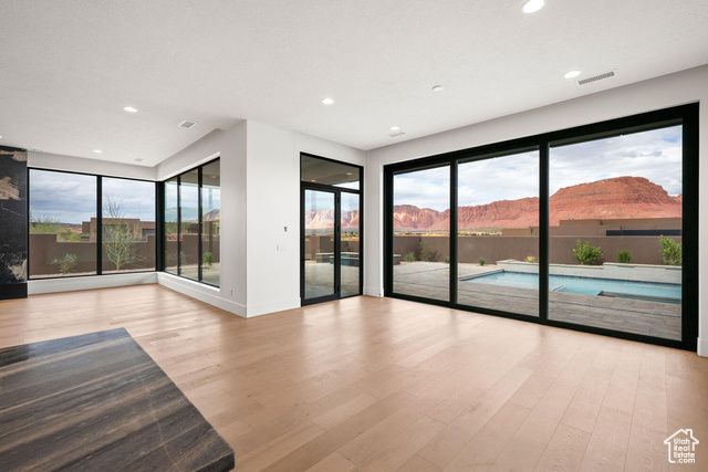 679 S JUNIPER WAY, Ivins, UT 84738