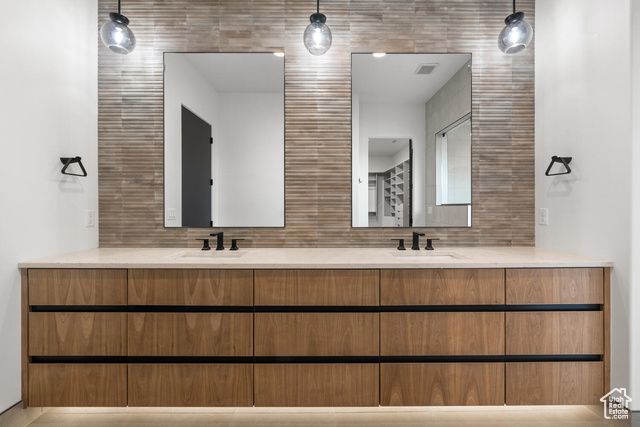 679 S JUNIPER WAY, Ivins, UT 84738