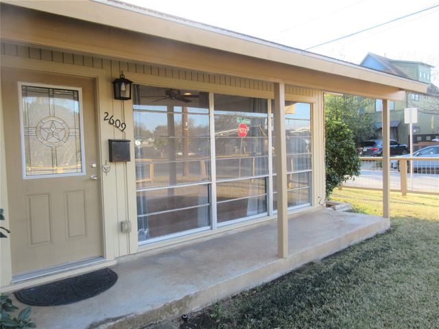 2609 Hancock DR, Austin, TX 78731