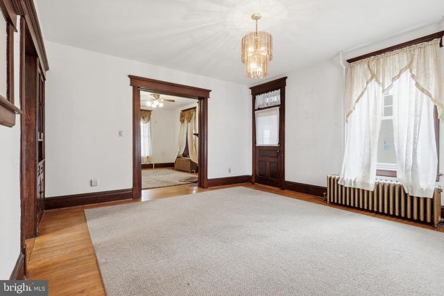 72 S MAIN ST, Smithsburg, MD 21783