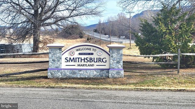 72 S MAIN ST, Smithsburg, MD 21783