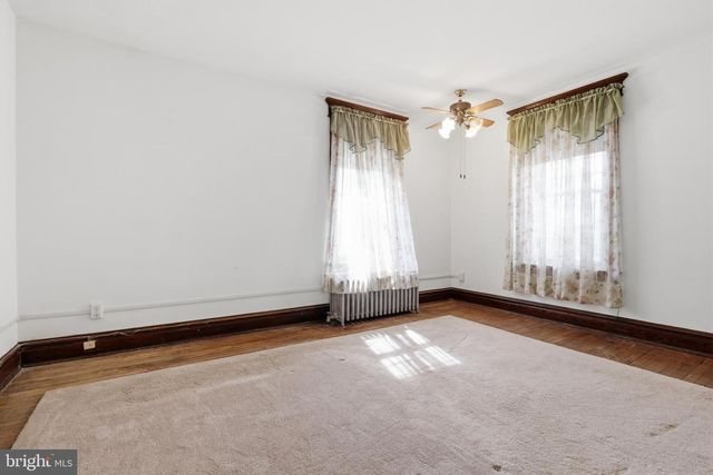 72 S MAIN ST, Smithsburg, MD 21783