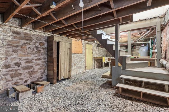 72 S MAIN ST, Smithsburg, MD 21783