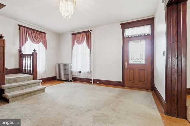 72 S MAIN ST, Smithsburg, MD 21783