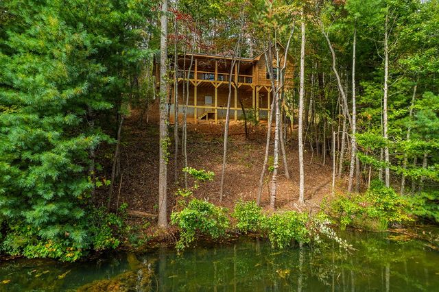 85 Moreland Trail, Blue Ridge, GA 30513