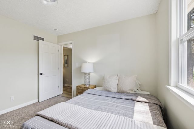 2204 Walnut Way, Noblesville, IN 46062