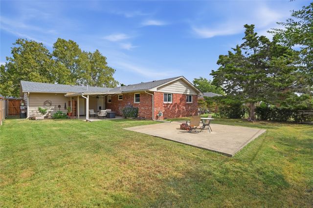 5732 E 25th Place, Tulsa, OK 74114