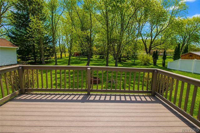 5 Hidden Trail, Lancaster, NY 14086