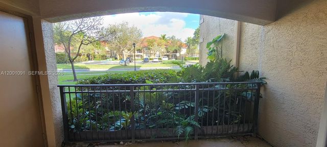 160 SW 117th Terrace 6103, Pembroke Pines, FL 33025