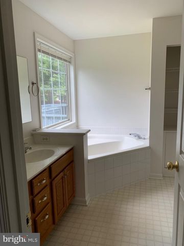 13111 HYACINTH CT, Hagerstown, MD 21742