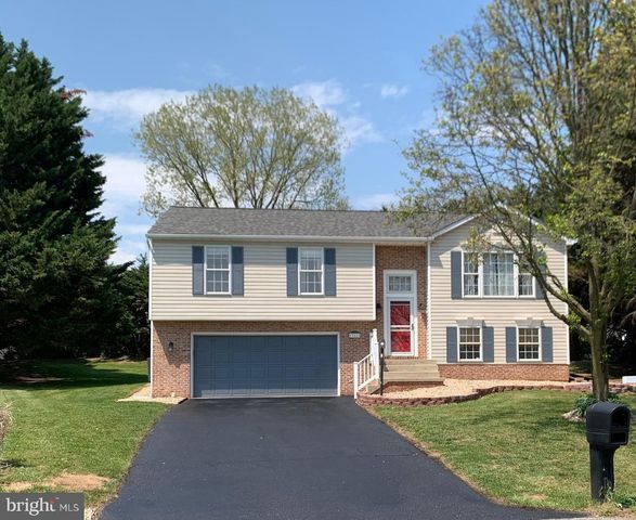 13111 HYACINTH CT, Hagerstown, MD 21742