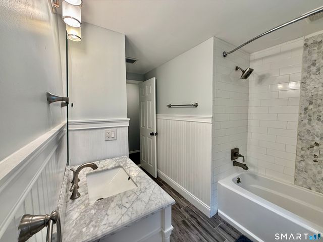 32 Cullen Avenue, West Haven, CT 06516