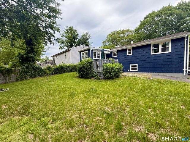 32 Cullen Avenue, West Haven, CT 06516
