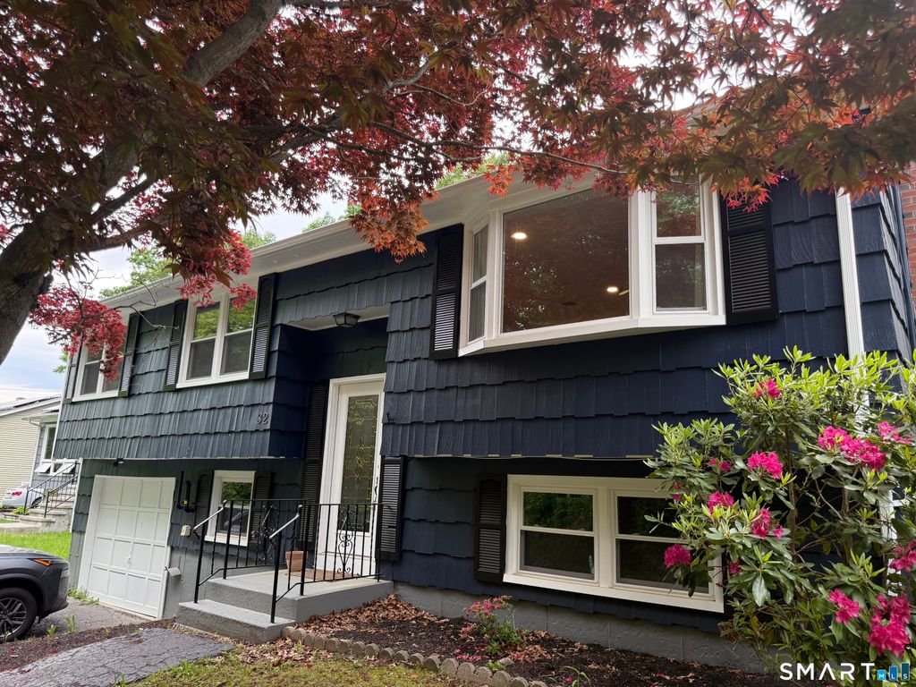 32 Cullen Avenue, West Haven, CT 06516
