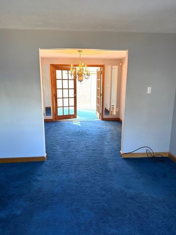 87 Auburn Street 1, Saugus, MA 01906