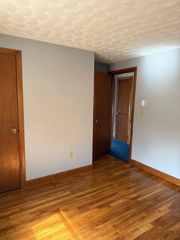 87 Auburn Street 1, Saugus, MA 01906