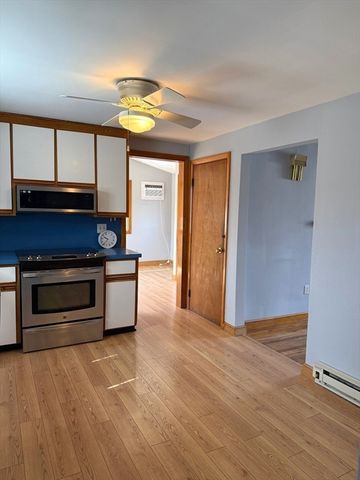 87 Auburn Street 1, Saugus, MA 01906