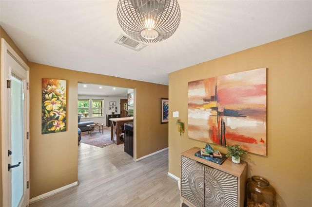 11045 Woodview Drive, Conroe, TX 77303