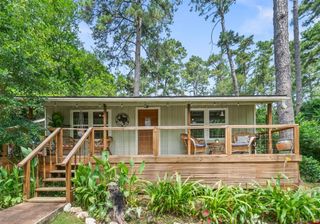 11045 Woodview Drive, Conroe, TX 77303