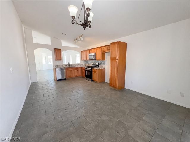 514 Sparrow Gull Court, North Las Vegas, NV 89032