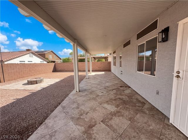 514 Sparrow Gull Court, North Las Vegas, NV 89032