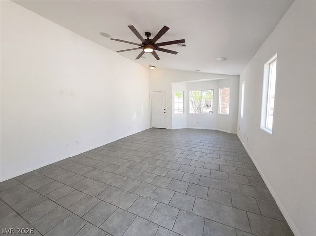 514 Sparrow Gull Court, North Las Vegas, NV 89032