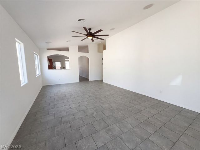 514 Sparrow Gull Court, North Las Vegas, NV 89032